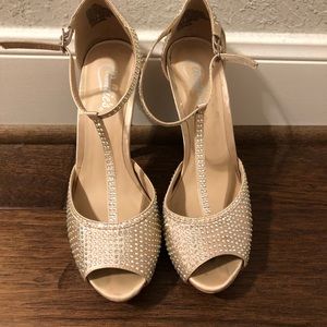 Candie’s women’s jeweled heels size 7
